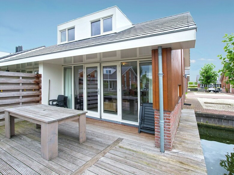 Nice House With Dishwasher, Not Far From Amsterdam