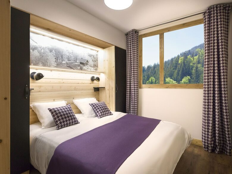 Attractive Apartment In A Chalet Directly On The Ski Slope