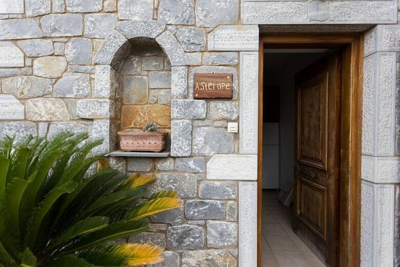 Villa Pleiades