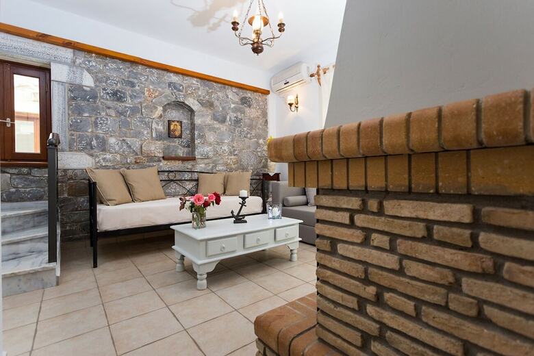 Villa Pleiades