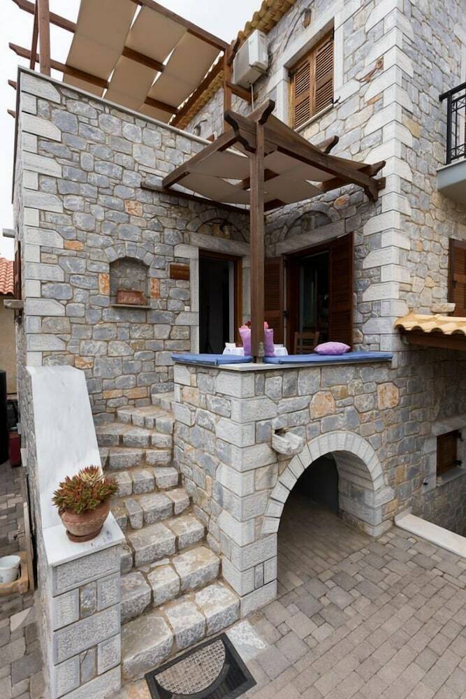 Villa Pleiades