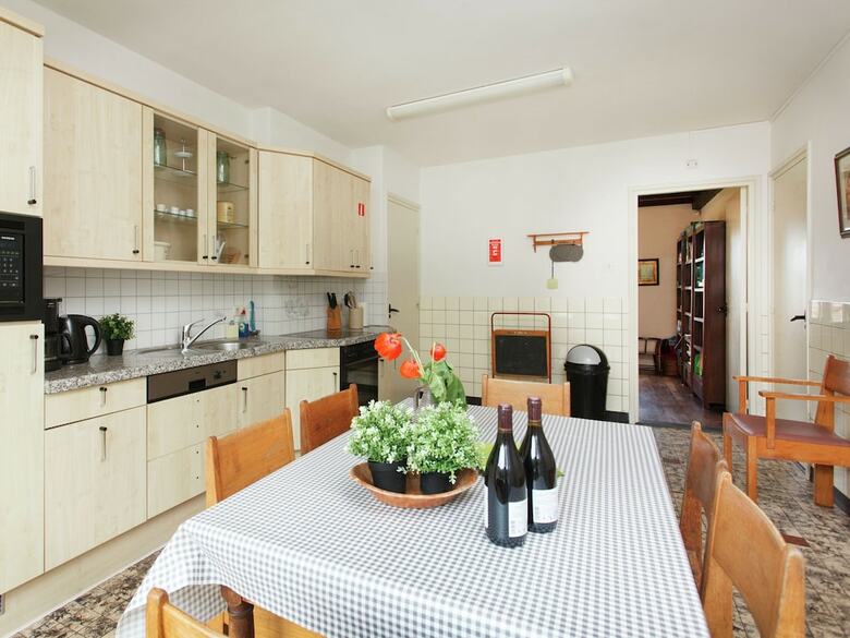 Spacious Mansion In Swolgen With Garden