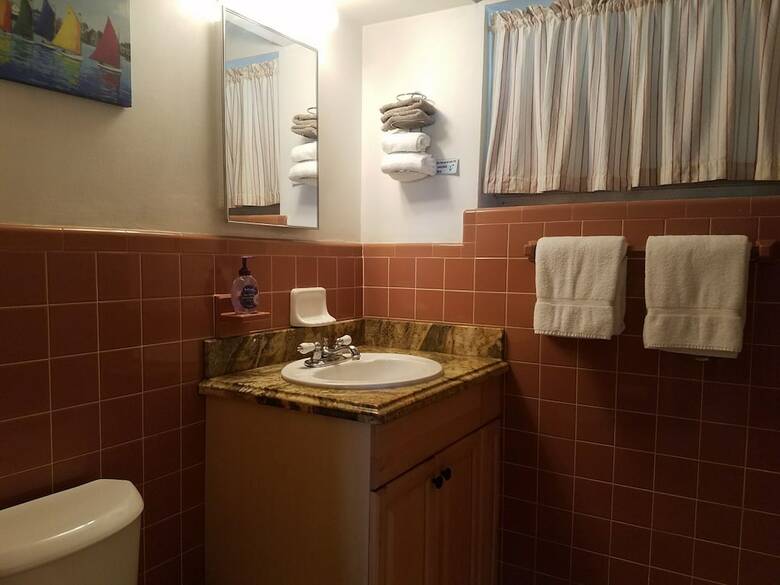 Motel Tropic Isle Beach Resort