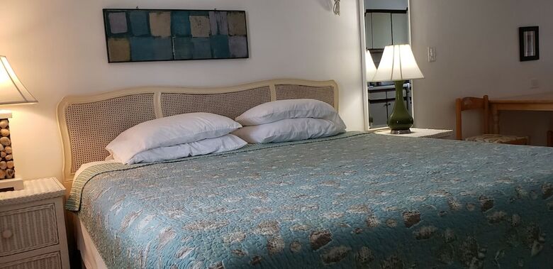 Motel Tropic Isle Beach Resort