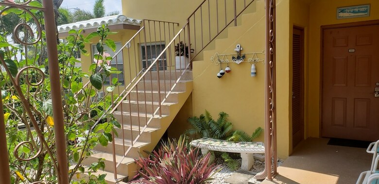 Motel Tropic Isle Beach Resort