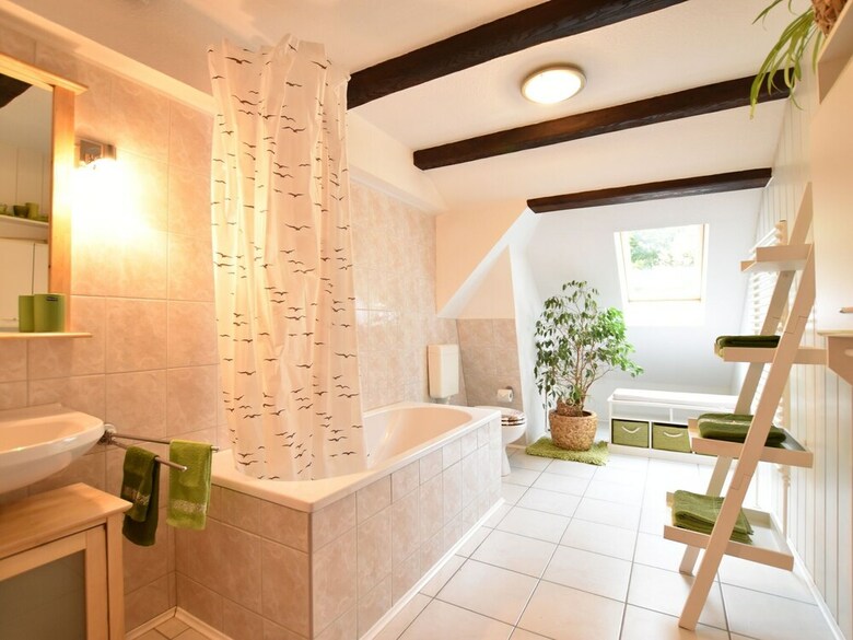 Luxurious Mansion In Grundshagen With Garden
