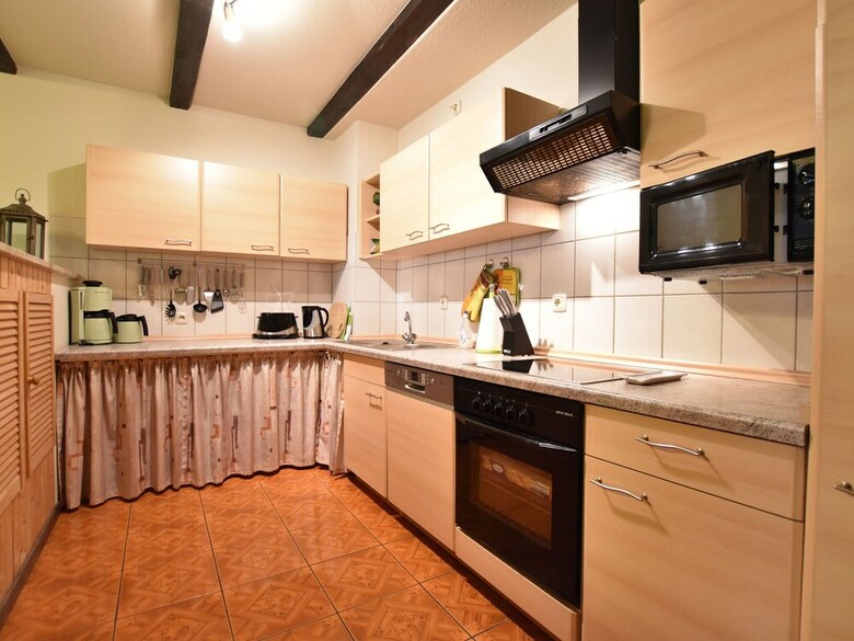 Luxurious Mansion In Grundshagen With Garden
