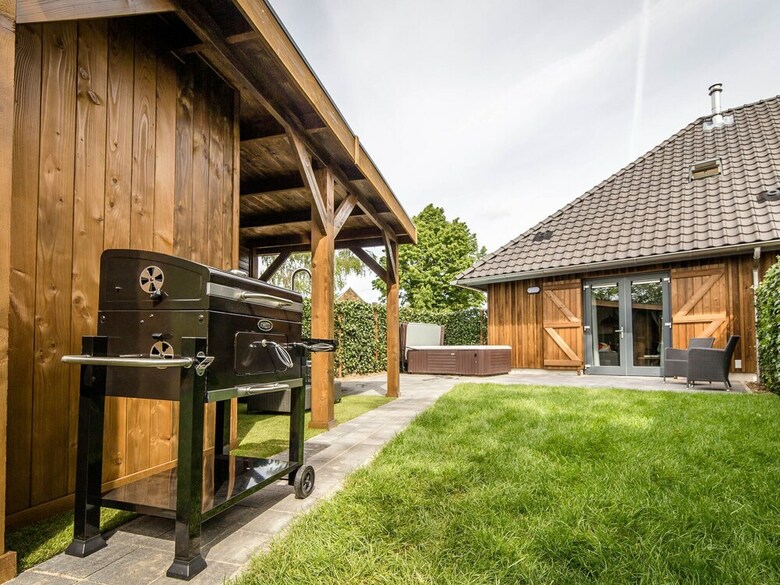 Holiday Home, Sauna & Hottub, 4 Km From Maastricht
