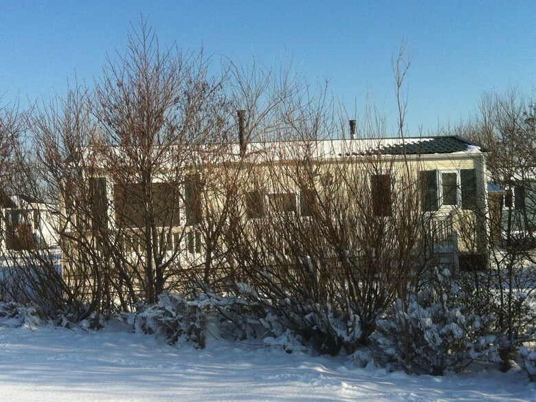 Spacious Chalet With A Terrace At 200 M. From The Beach
