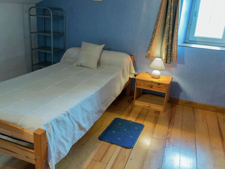 Villa Lush Holiday Home In Montcabrier With Swimming Pool
