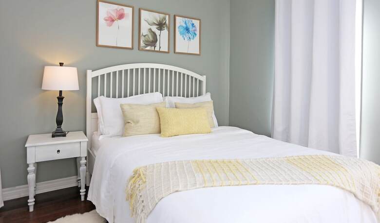 Quickstay - Modern Victorian Annex Home With Free Parking (Bathurst & Bloor)