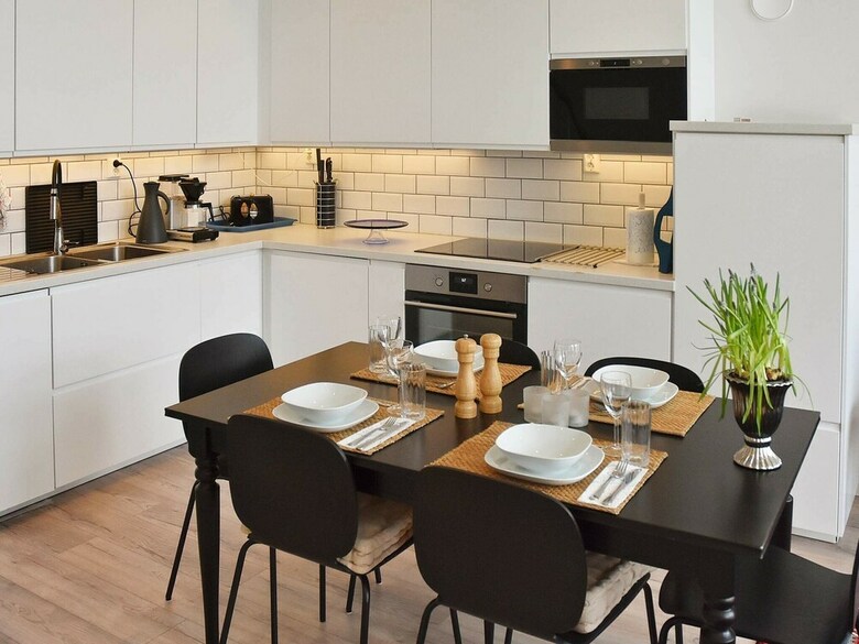 10 Person Holiday Home In Brattv�g
