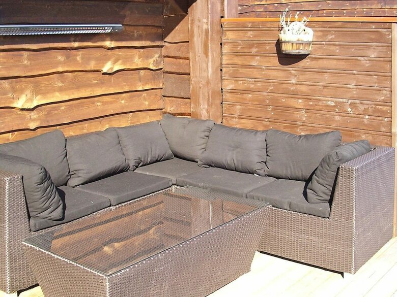 6 Person Holiday Home In Hamnvik