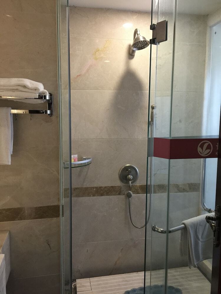 Hostal Kelly Wah International Hotel