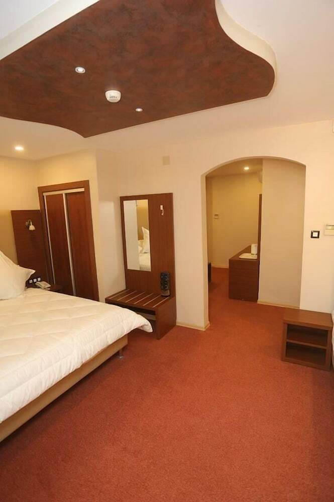 Hotel Vescera