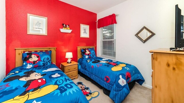 Villa 7758 Tosteth Street