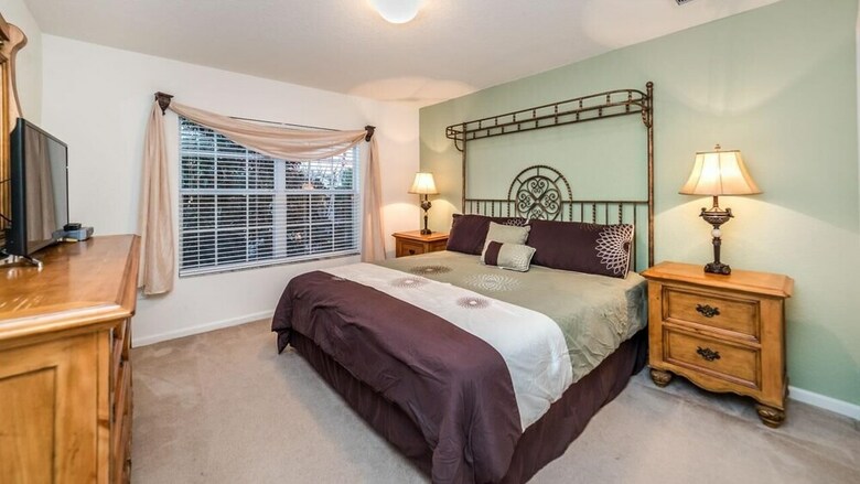 Villa 7758 Tosteth Street