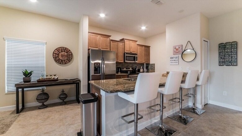 Villa 4819 Clock Tower Drive