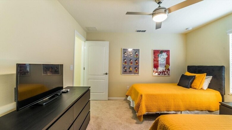 Villa 4819 Clock Tower Drive