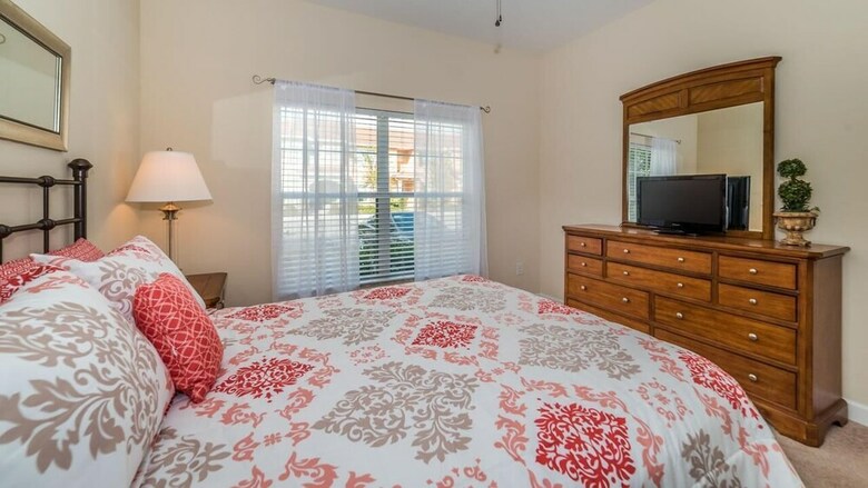 Villa 8980 Cat Palm Road