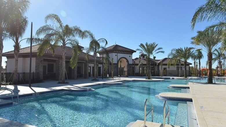 4140 Oak Tree Drive