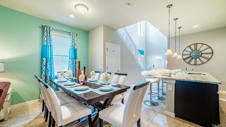 8873 Rhodes Street - Fs