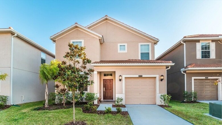 8974 Bismarck Palm Road