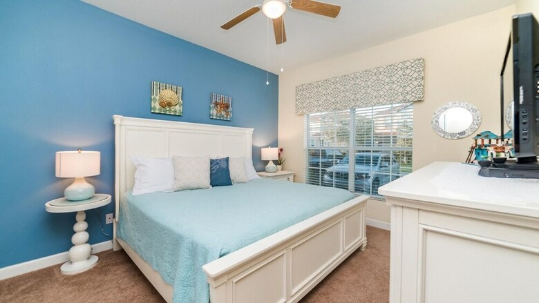 8968 Cuban Palm Road