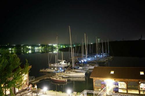Hotel Lifeharbour Limanu