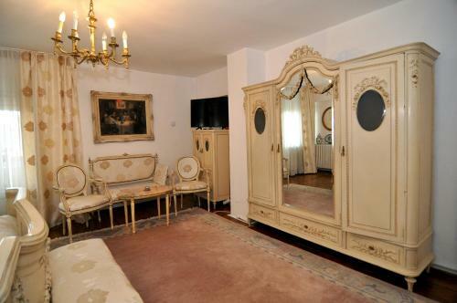 Bed & Breakfast Popamuseum Tarpesti-