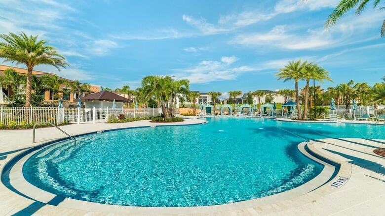 1786 Caribbean View Terrace