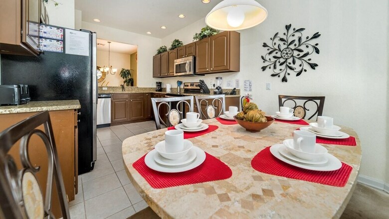 Villa 2624 Daulby Street