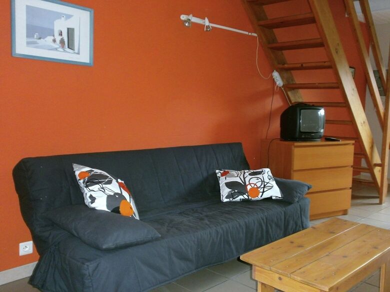 Cozy Holiday Home With Fire Place Close To Malm�dy