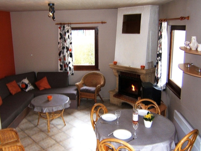 Cozy Holiday Home With Fire Place Close To Malm�dy