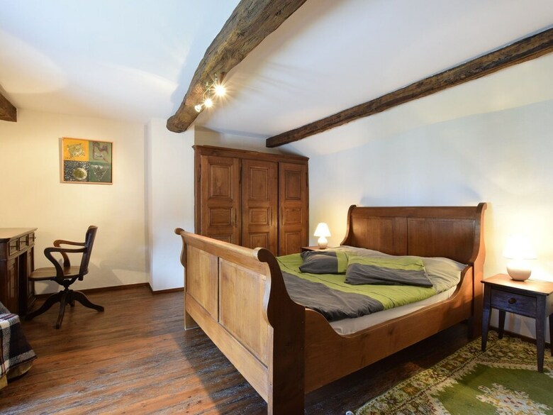 Rustic Holiday Home In Septon With Private Garden