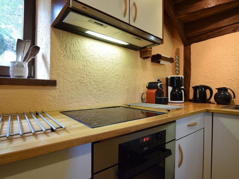 Rustic Holiday Home In Septon With Private Garden