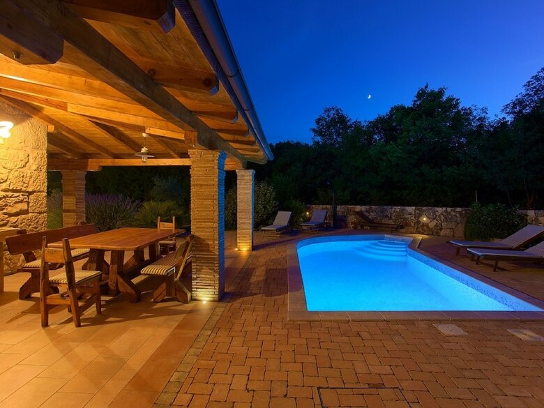 Attractive Villa In Kras With Swimming Pool