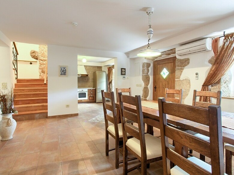 Attractive Villa In Kras With Swimming Pool