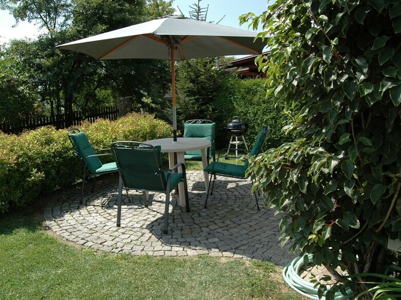 Comfortable, Spacious Villa With Landscaped Garden And Large Terrace