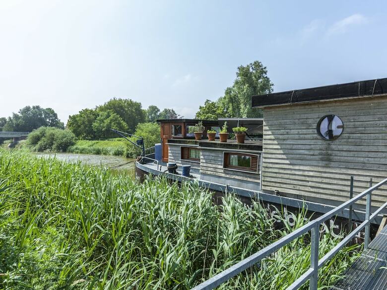 Cushy Boat In Merkem With Terrace