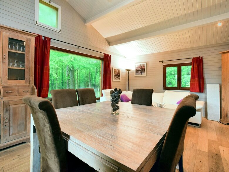 Tranquil Chalet With Sauna In Beauraing