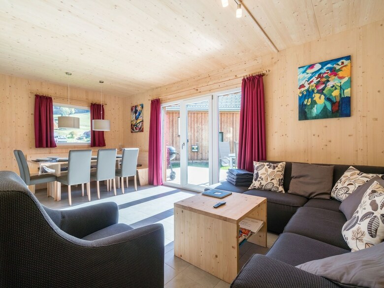 Luxurious Chalet In Murau With Sauna Near Lake