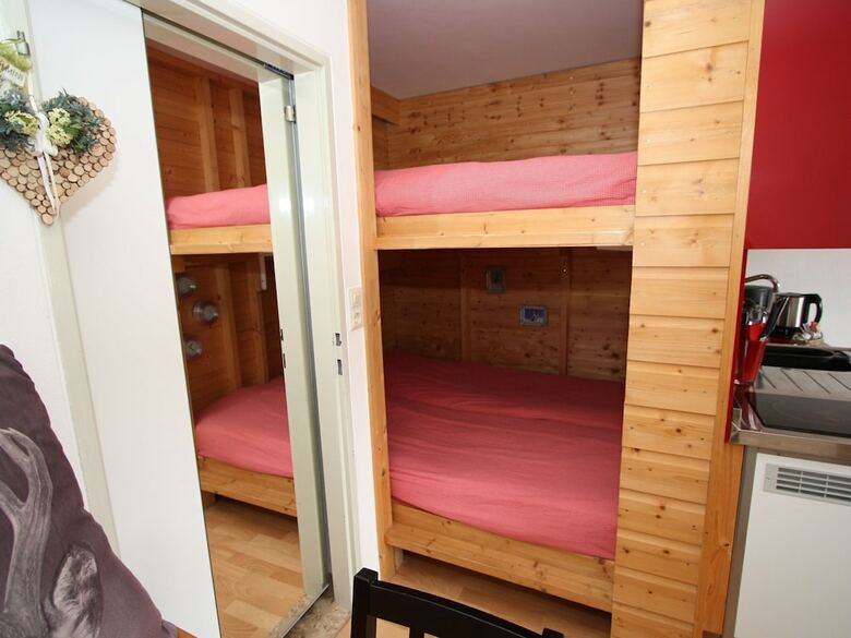 Cozy Apartment Near Ski Area In Maria Alm