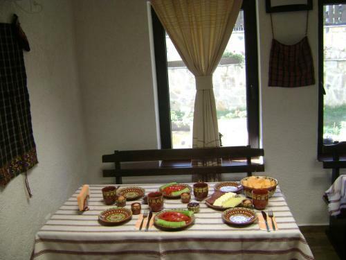 Hostal Topalovi Guest House