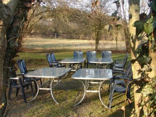 Lodge Holiday Home Aux Quatre Saisons Ferrieres