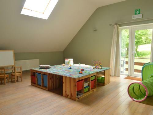 Lodge Holiday Home Aux Quatre Saisons Ferrieres
