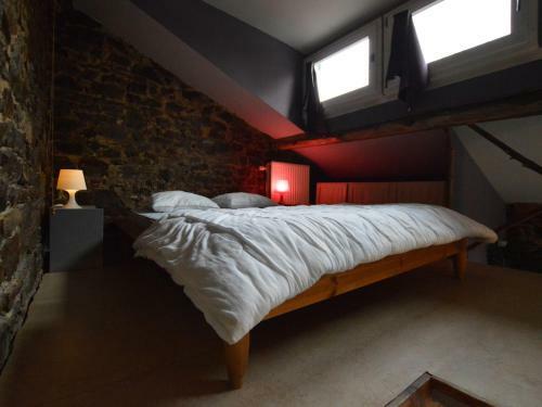 Lodge Holiday Home Tout Petit Gite Laval Ferrieres