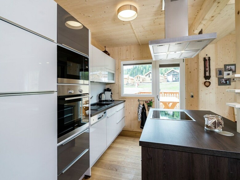 Luxurious Chalet In Sankt Georgen Ob Murau With Jacuzzi