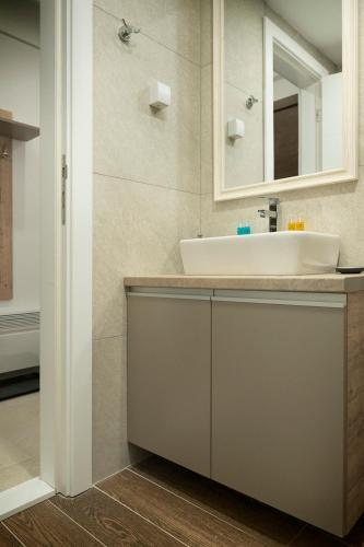 Shining Apartment Milmari L5