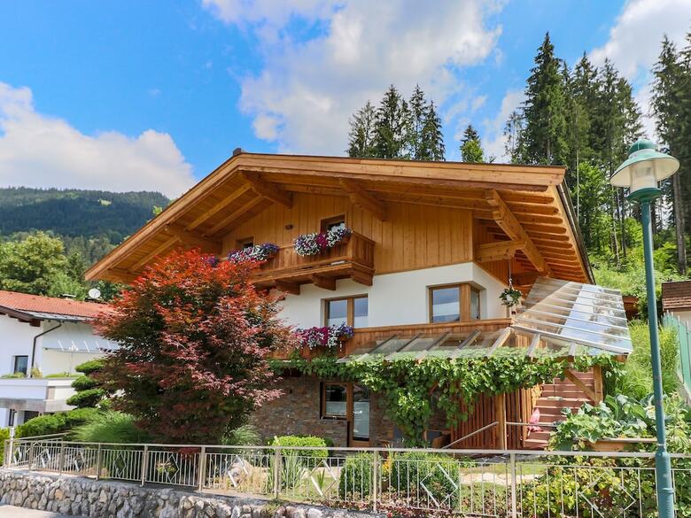 Stylish Apartment In Itter With Private Terrace